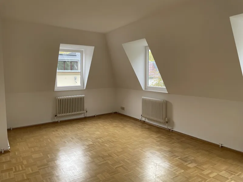 Altbau - Bitte nur Onlineanfragen! — photo 1